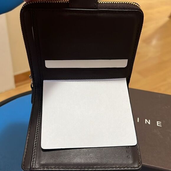 Celineāmacadamāembossedāwallet - Picture 9 of 10